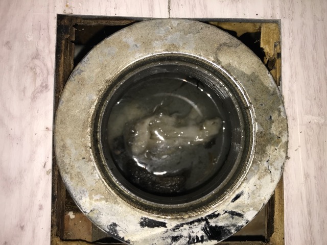 【江東区】洗濯機の排水管で詰まりが発生していました！