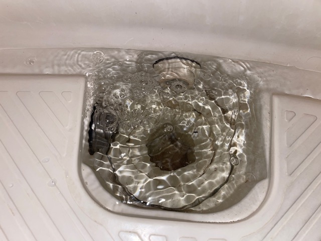 【江戸川区】浴室の排水不良を改善してきました！