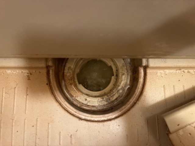 【墨田区】マンションの浴室の排水不良を高圧洗浄で解消してきました！