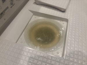 江東区のトイレつまり修理｜浴室への逆流を電動トーラーで解消