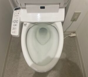 江東区 トイレつまり｜ビルのトイレ2台の詰まりを解消